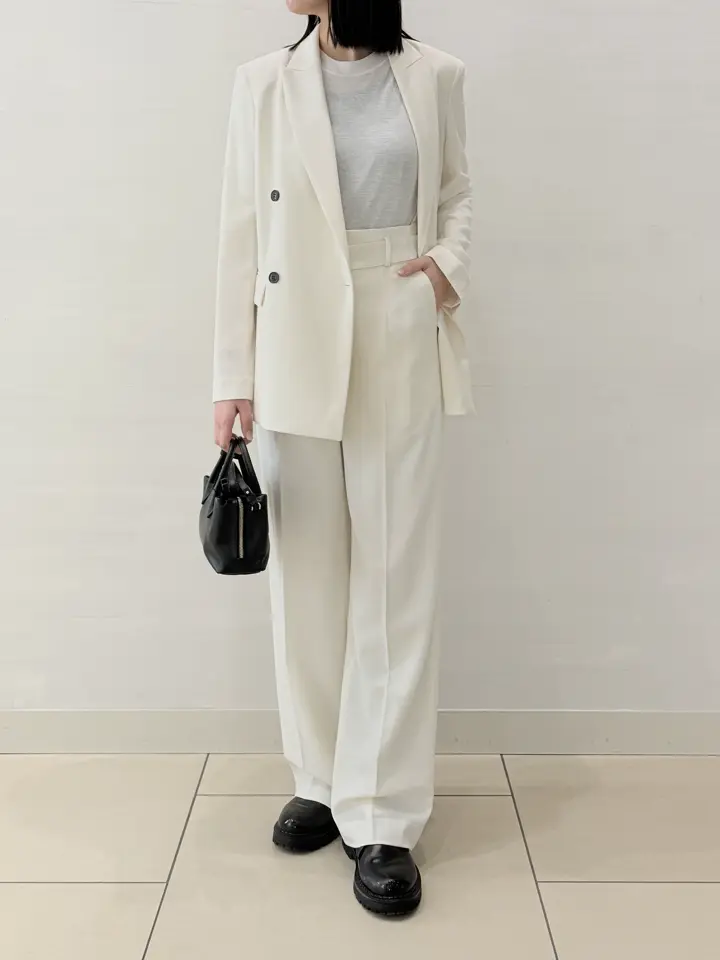 BEIGE， スタッフ コーディネート画像