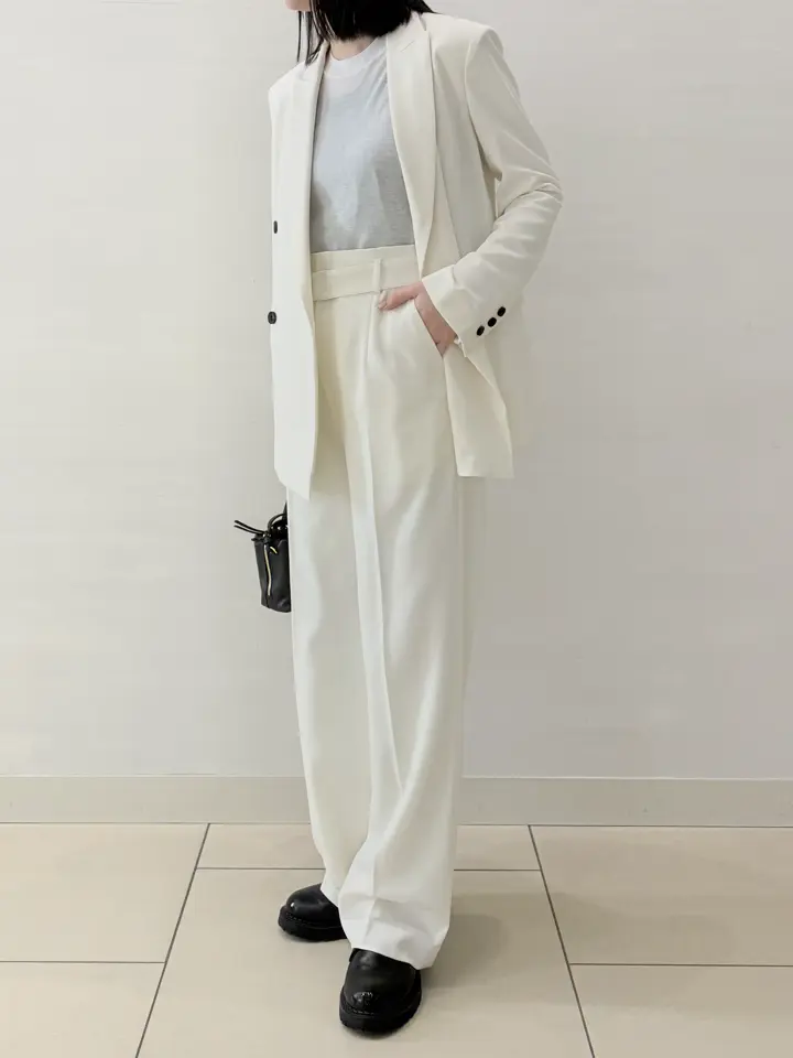 BEIGE， スタッフ コーディネート画像