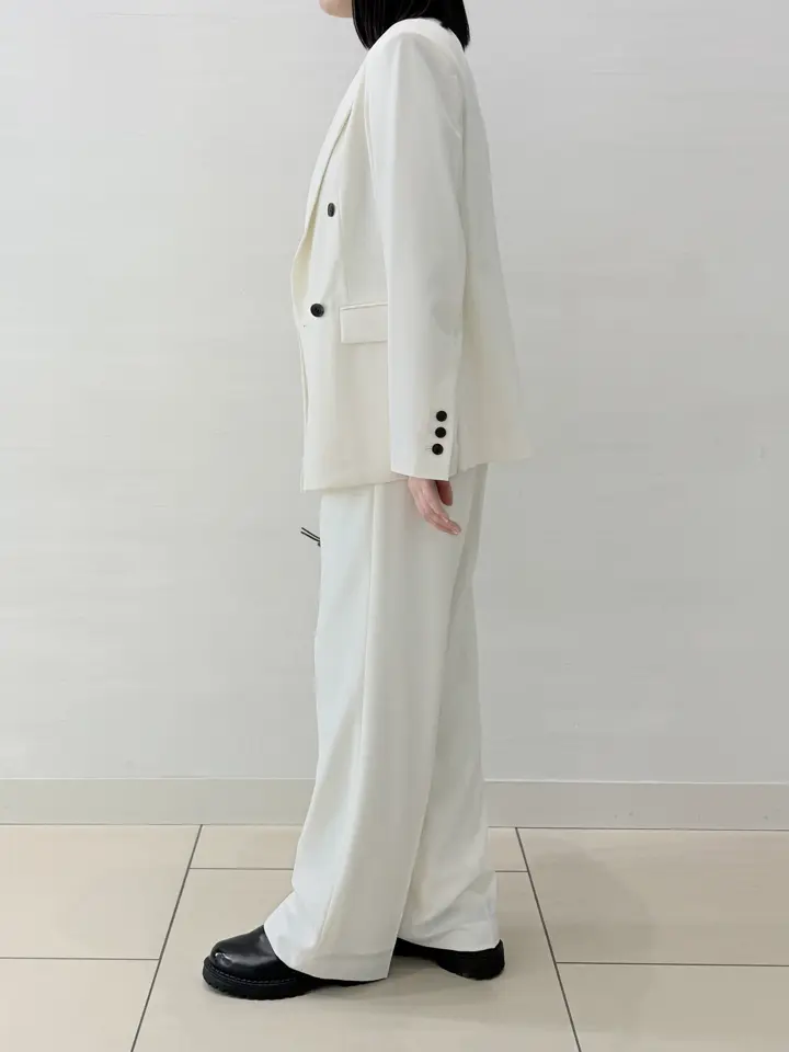 BEIGE， スタッフ コーディネート画像