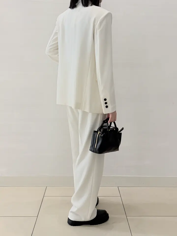 BEIGE， スタッフ コーディネート画像