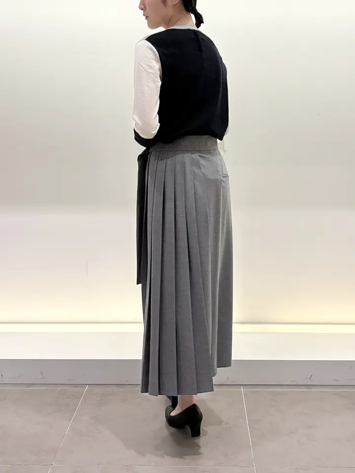 BEIGE， 伊藤 コーディネート画像