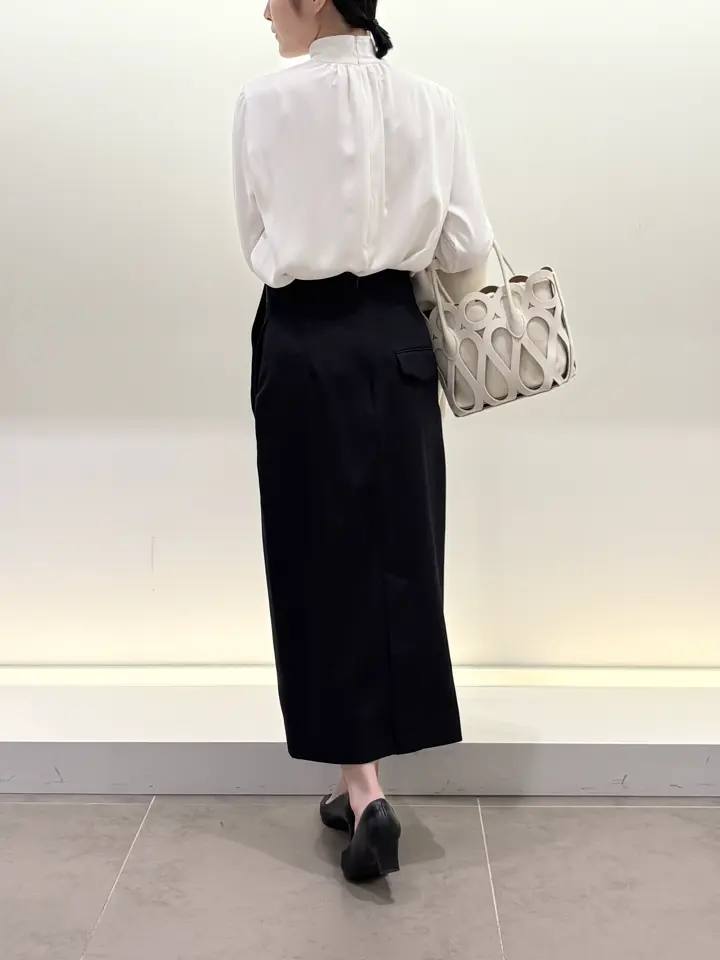 BEIGE， 伊藤 コーディネート画像