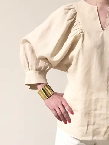 BEIGE， 柴田 コーディネート画像