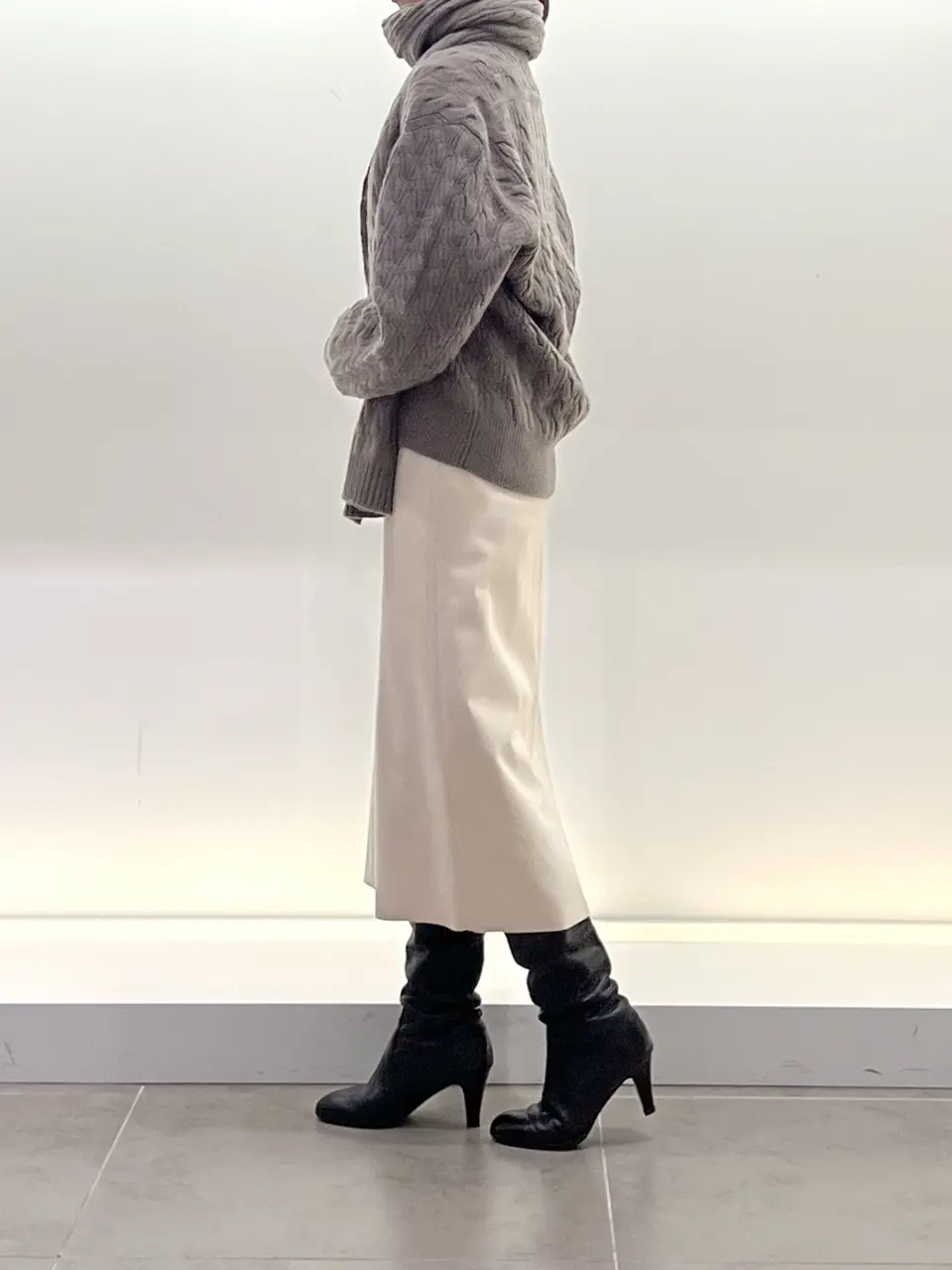 BEIGE， スタッフ コーディネート画像