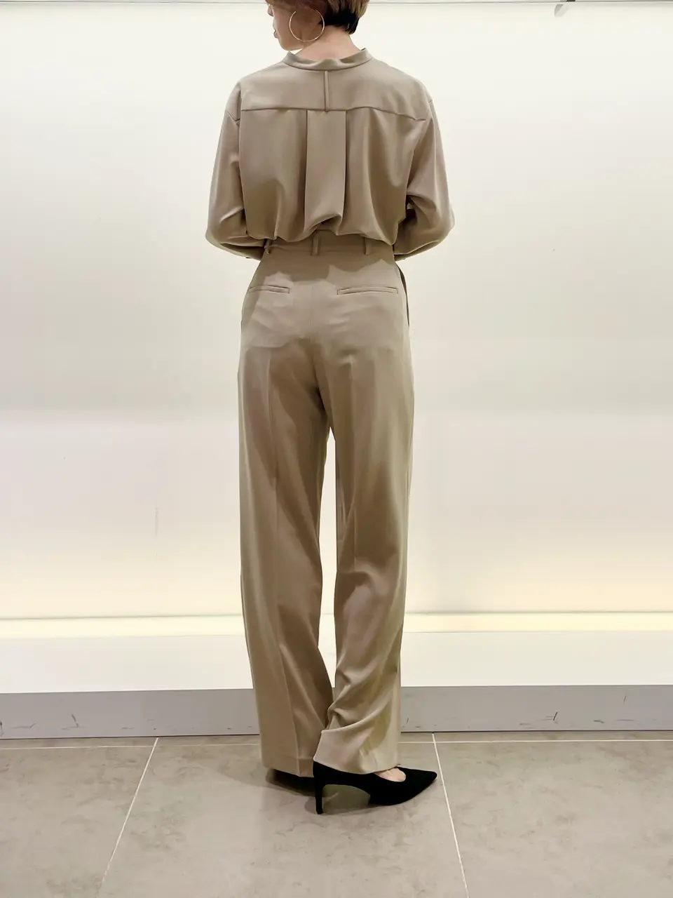 BEIGE， 柴田 コーディネート画像