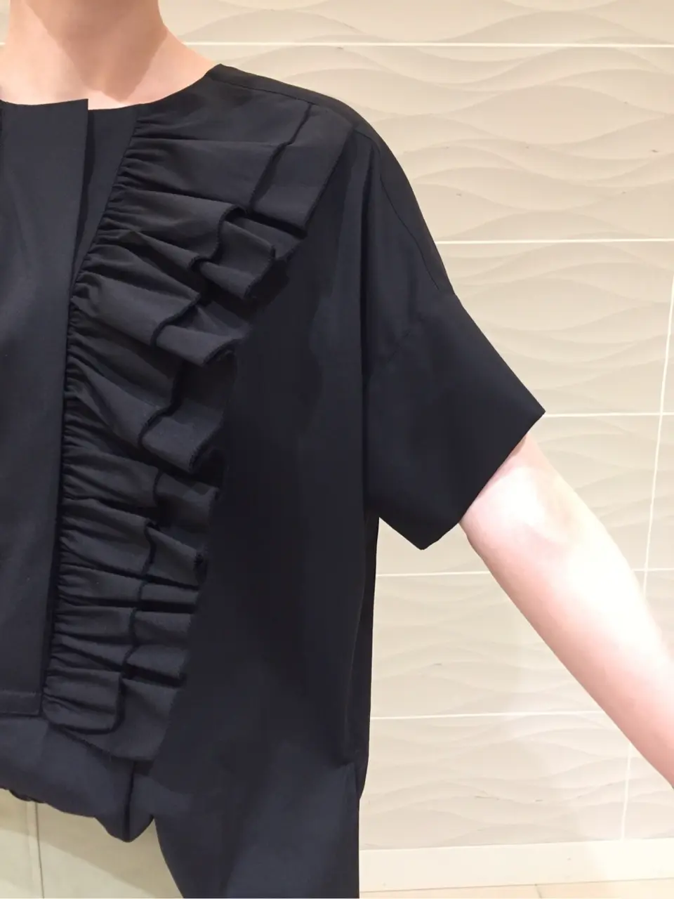 BEIGE， スタッフ コーディネート画像