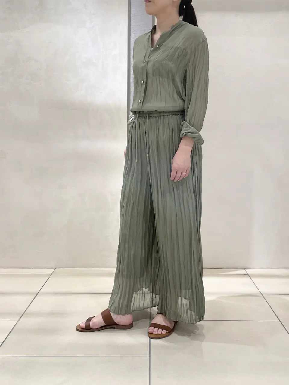 BEIGE， スタッフ コーディネート画像