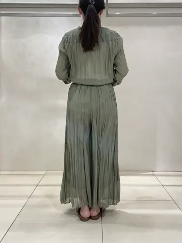 BEIGE， スタッフ コーディネート画像