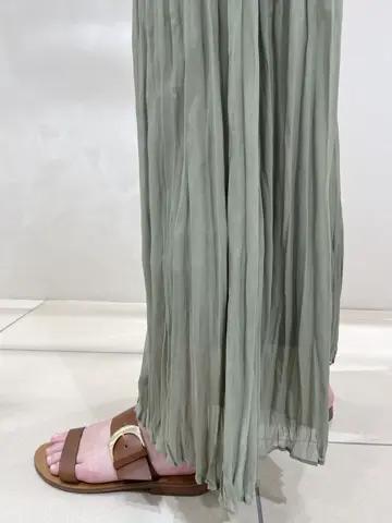 BEIGE， スタッフ コーディネート画像