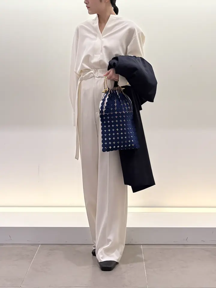 BEIGE， 伊藤 コーディネート画像