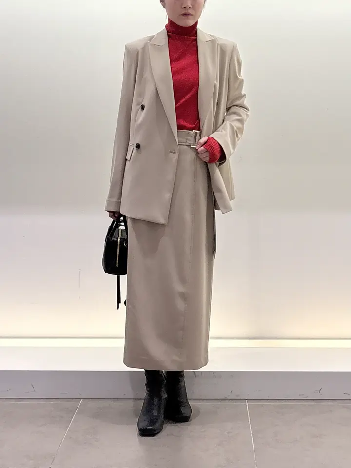 BEIGE， 伊藤 コーディネート画像