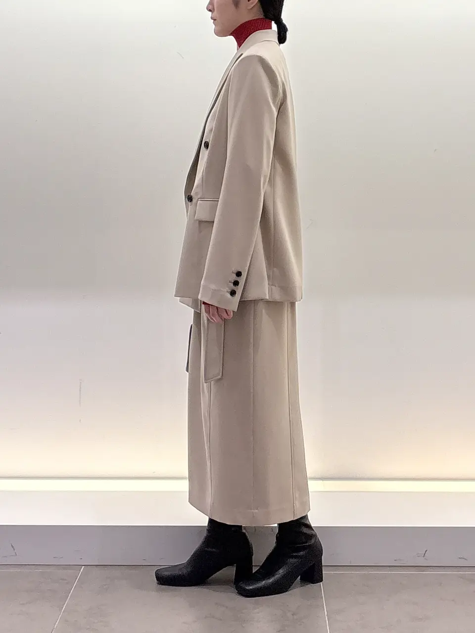 BEIGE， 伊藤 コーディネート画像