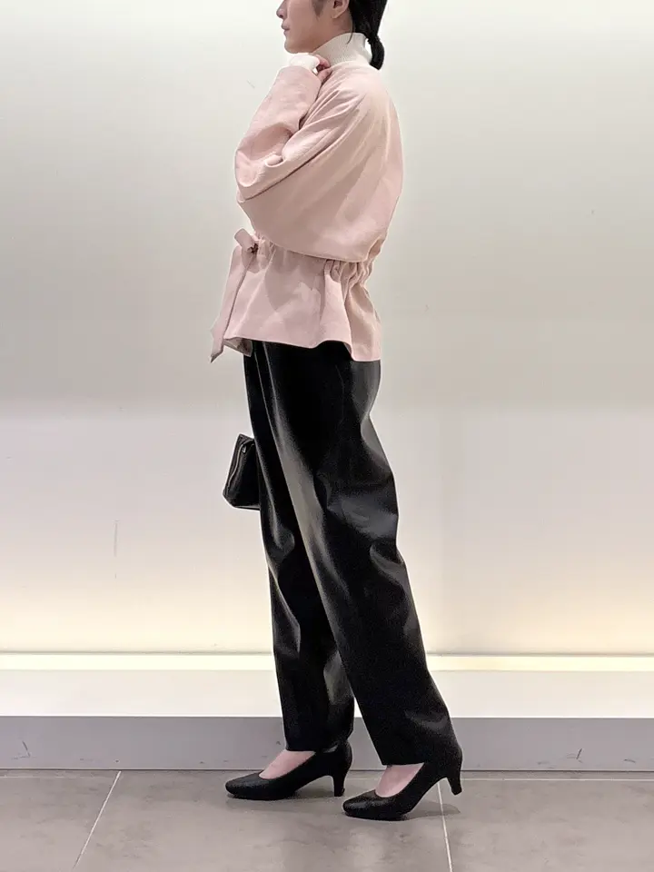 BEIGE， 伊藤 コーディネート画像