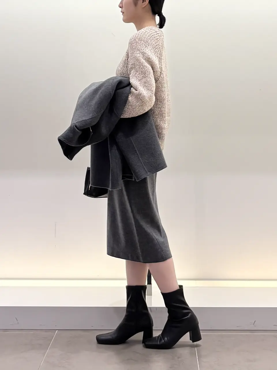 BEIGE， 伊藤 コーディネート画像