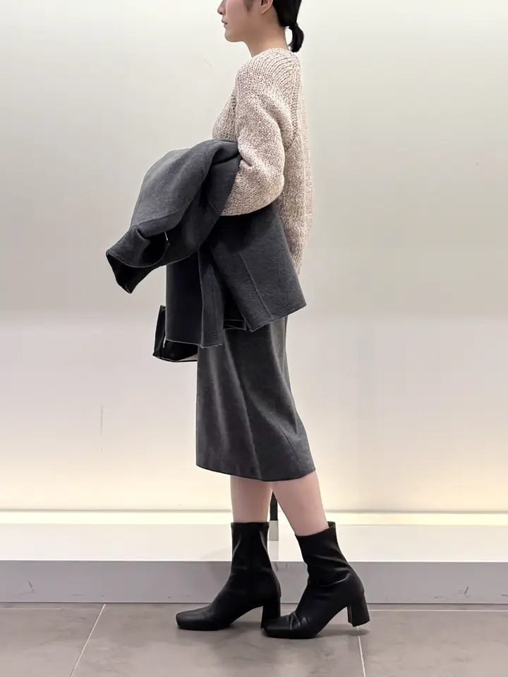 BEIGE， 伊藤 コーディネート画像