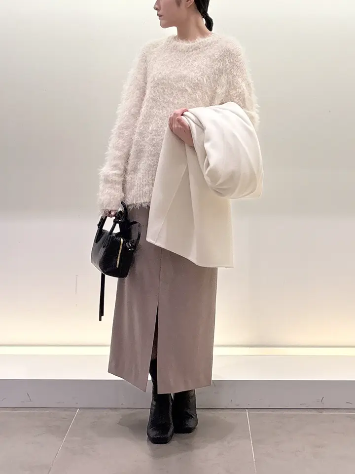 BEIGE， 伊藤 コーディネート画像