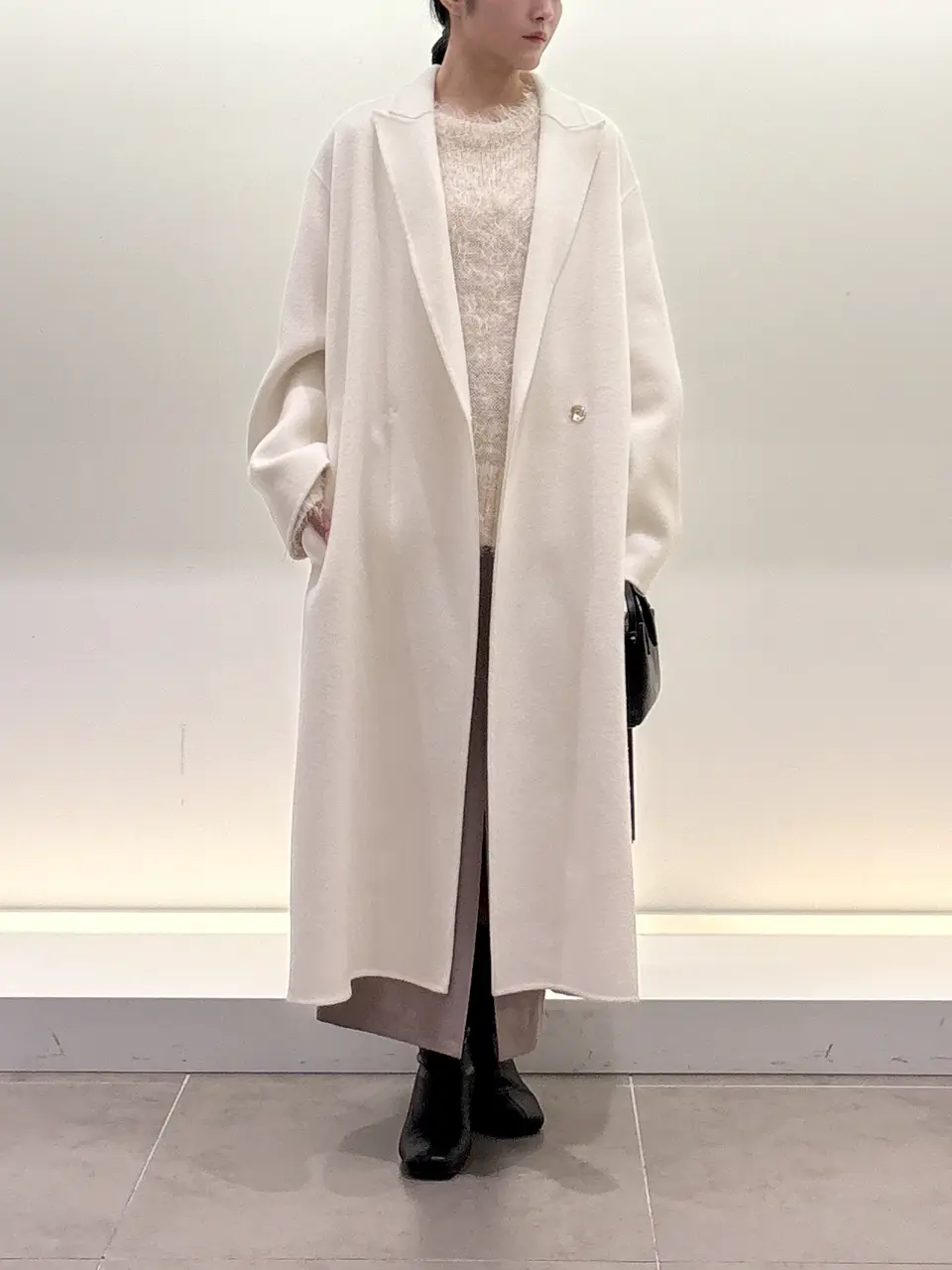 BEIGE， 伊藤 コーディネート画像