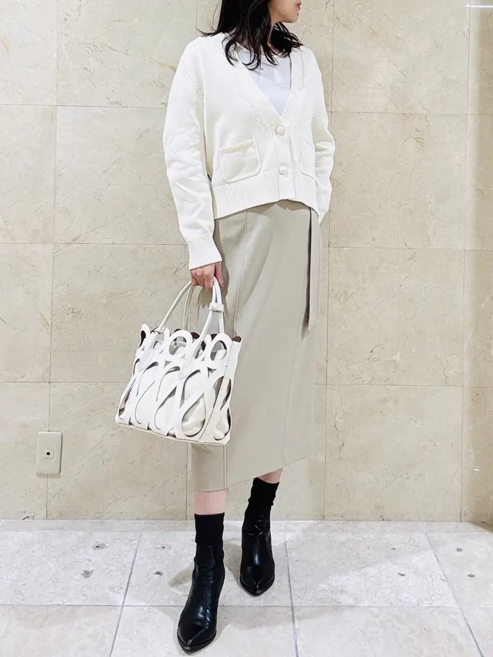 BEIGE， スタッフ コーディネート画像