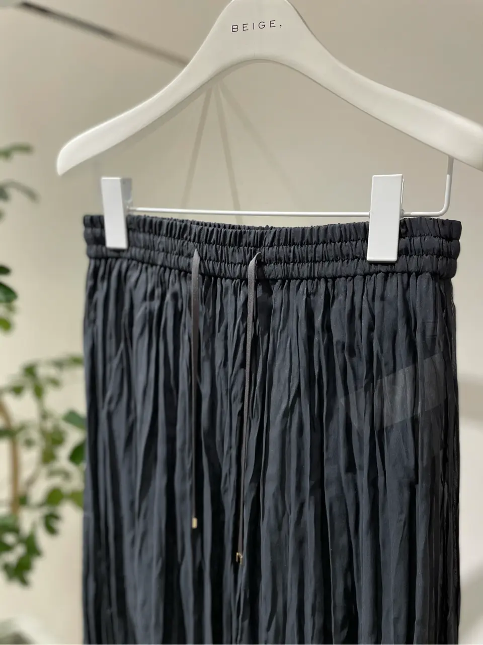 BEIGE， 小泉 コーディネート画像