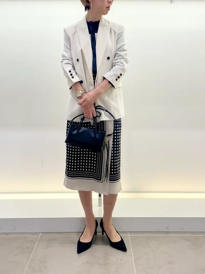 BEIGE， 柴田 コーディネート画像