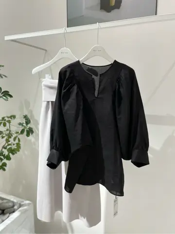 BEIGE， 小泉 コーディネート画像