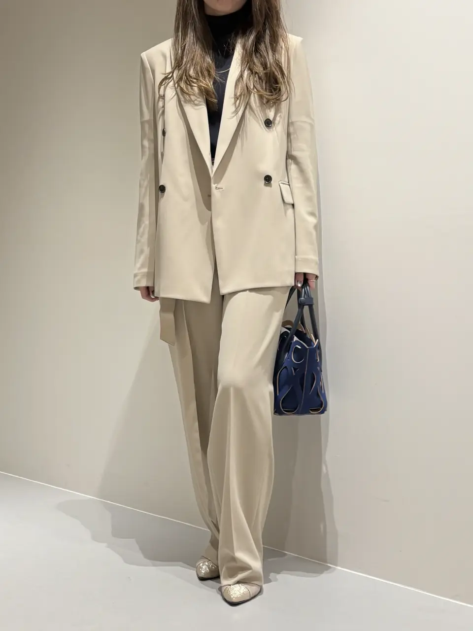 BEIGE， Adachi コーディネート画像