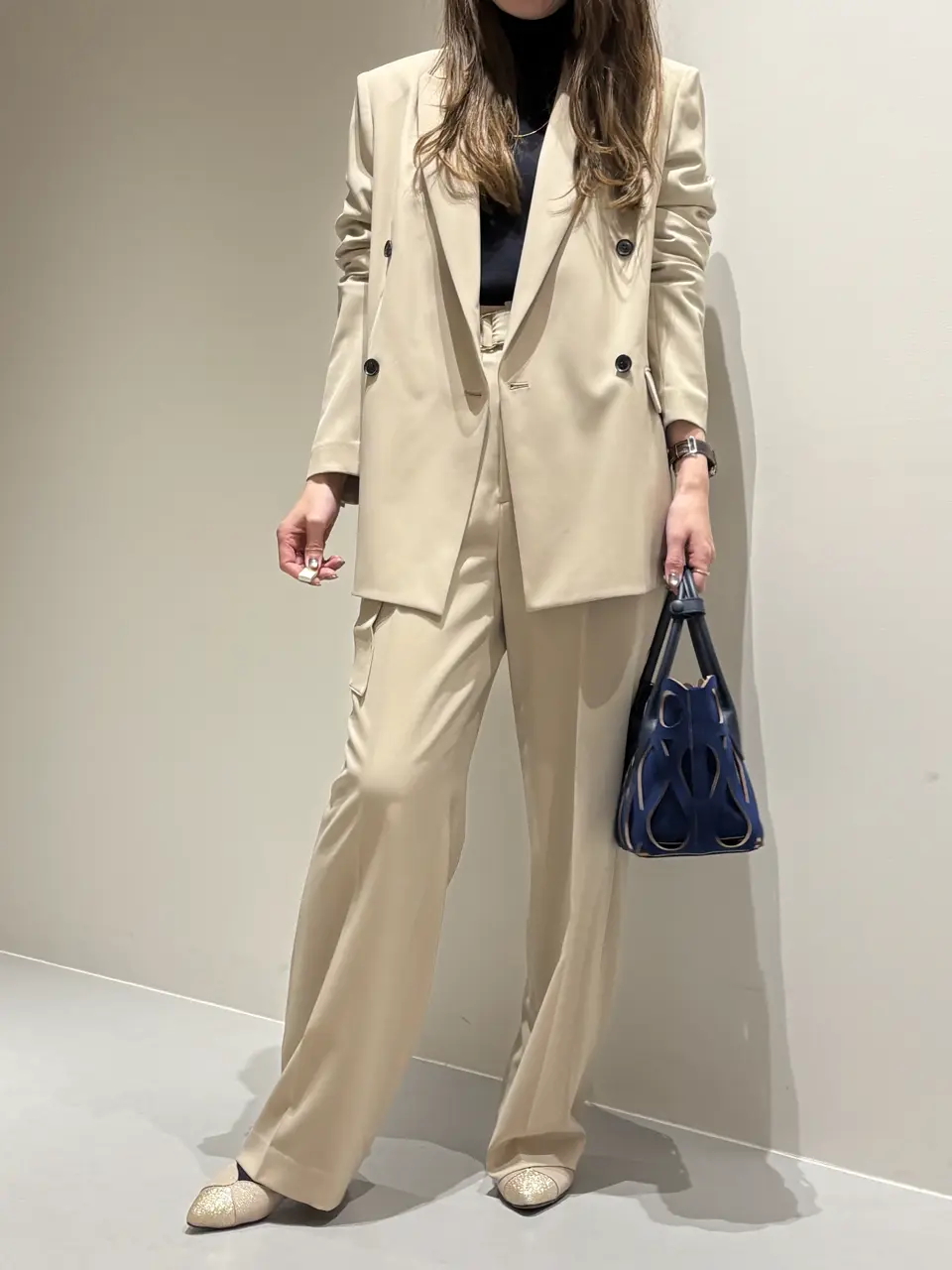 BEIGE， Adachi コーディネート画像