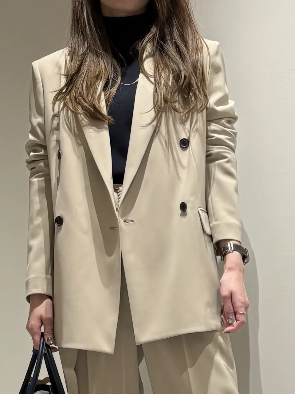 BEIGE， Adachi コーディネート画像