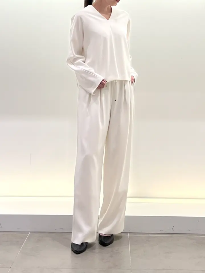 BEIGE， スタッフ コーディネート画像