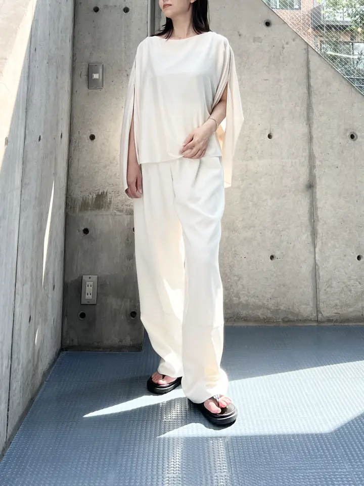 BEIGE， 藤原 コーディネート画像