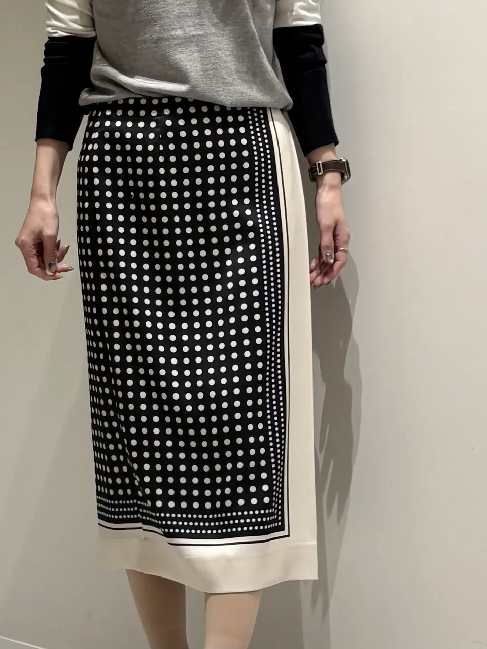 BEIGE， Adachi コーディネート画像