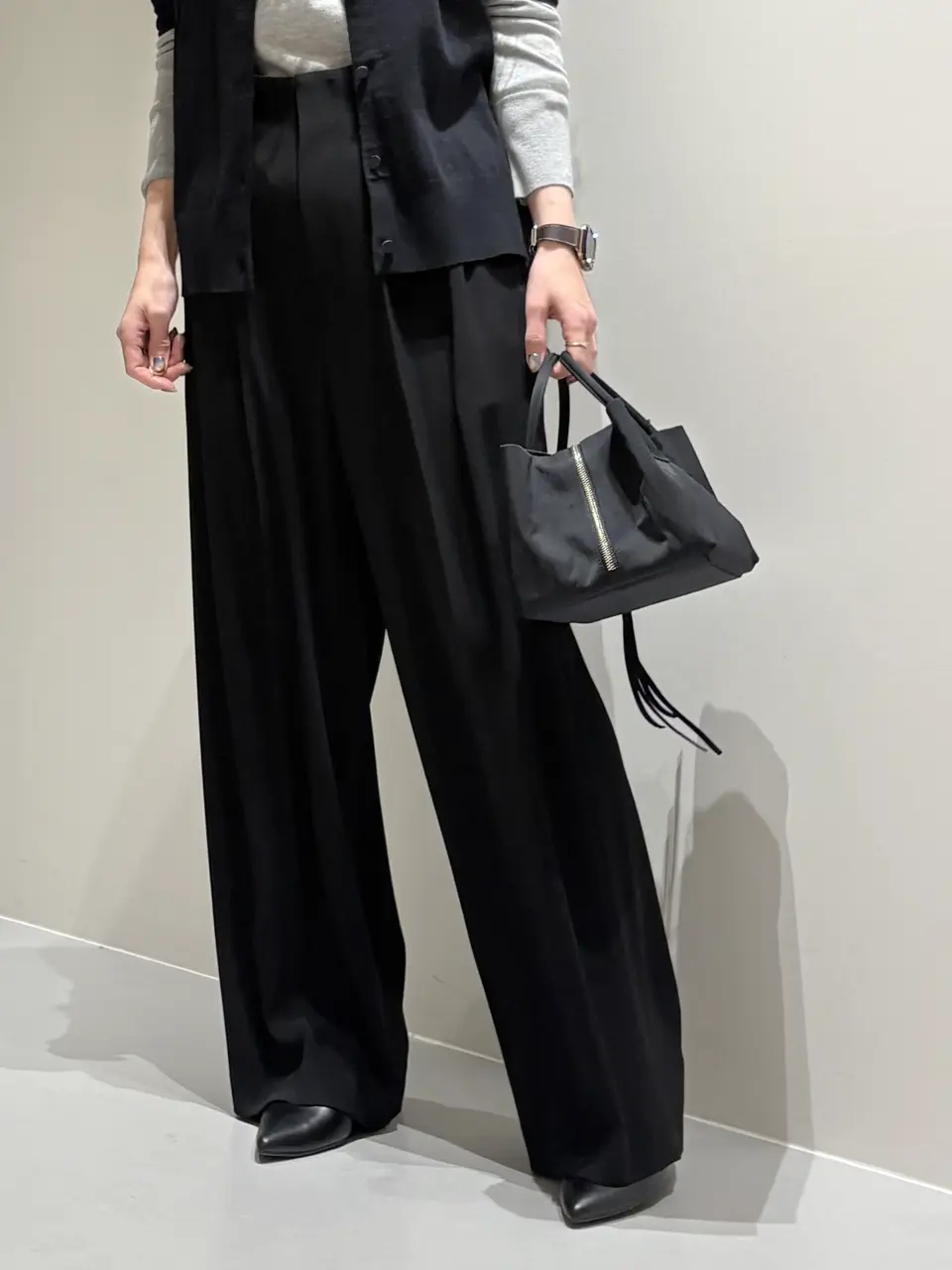 BEIGE， Adachi コーディネート画像