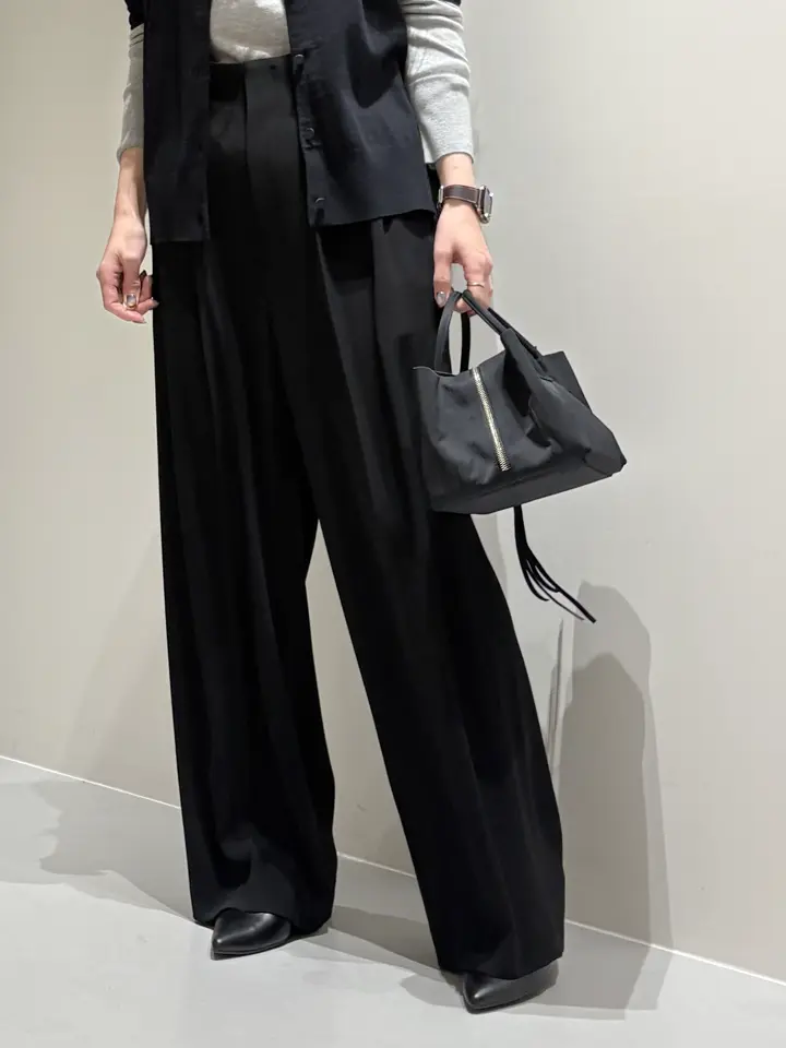 BEIGE， Adachi コーディネート画像