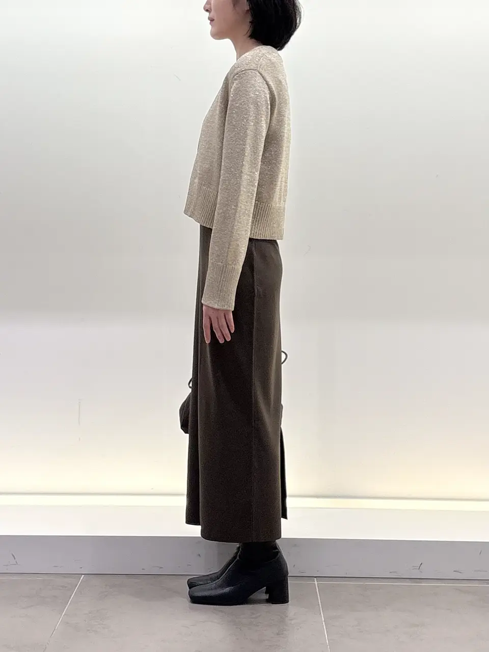 BEIGE， 伊藤 コーディネート画像