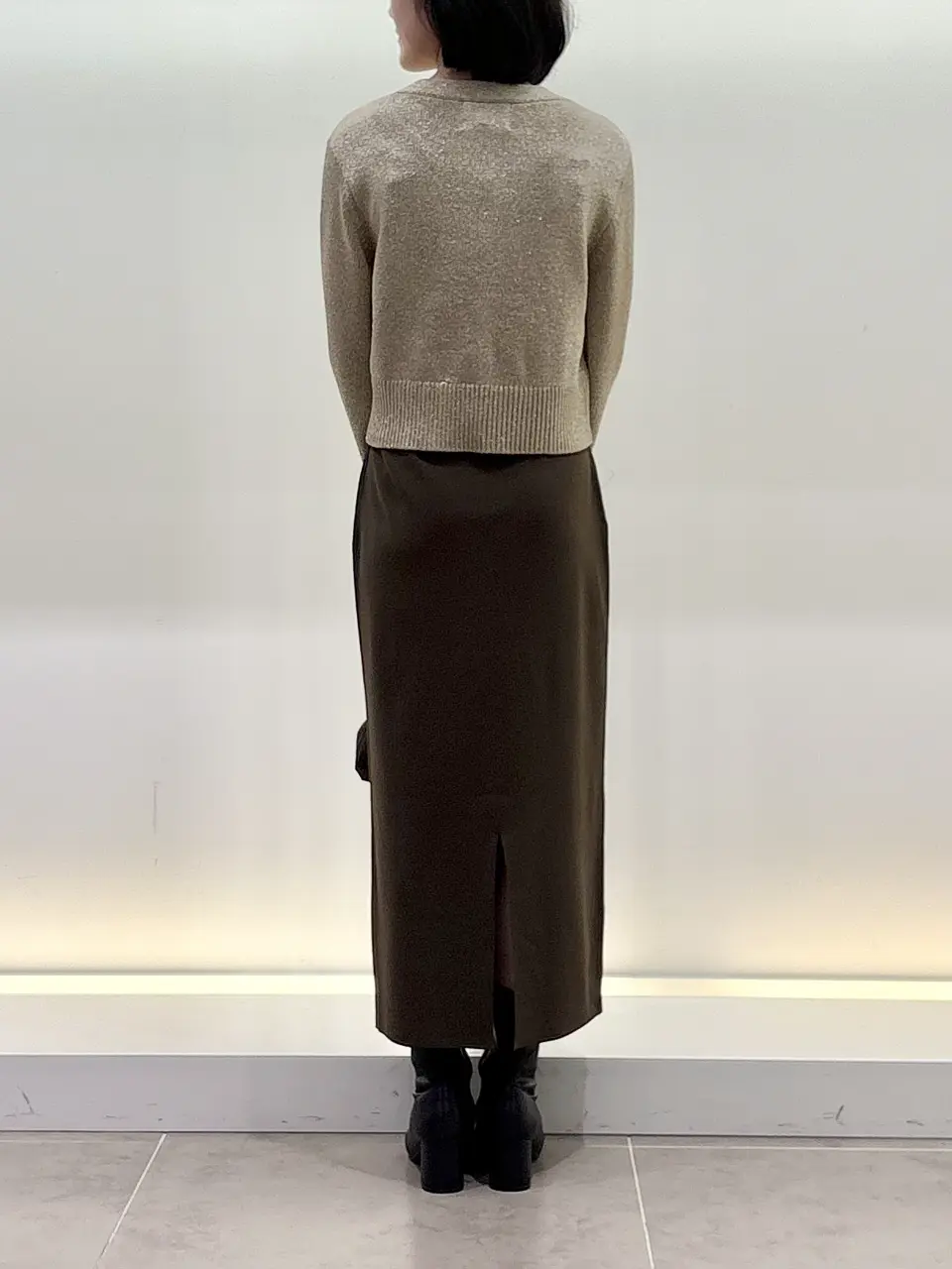 BEIGE， 伊藤 コーディネート画像