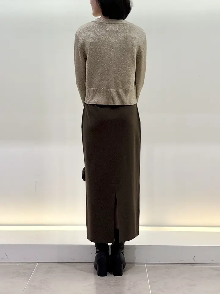 BEIGE， 伊藤 コーディネート画像