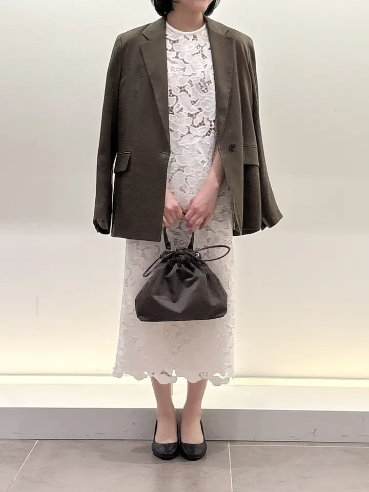 BEIGE， 伊藤 コーディネート画像