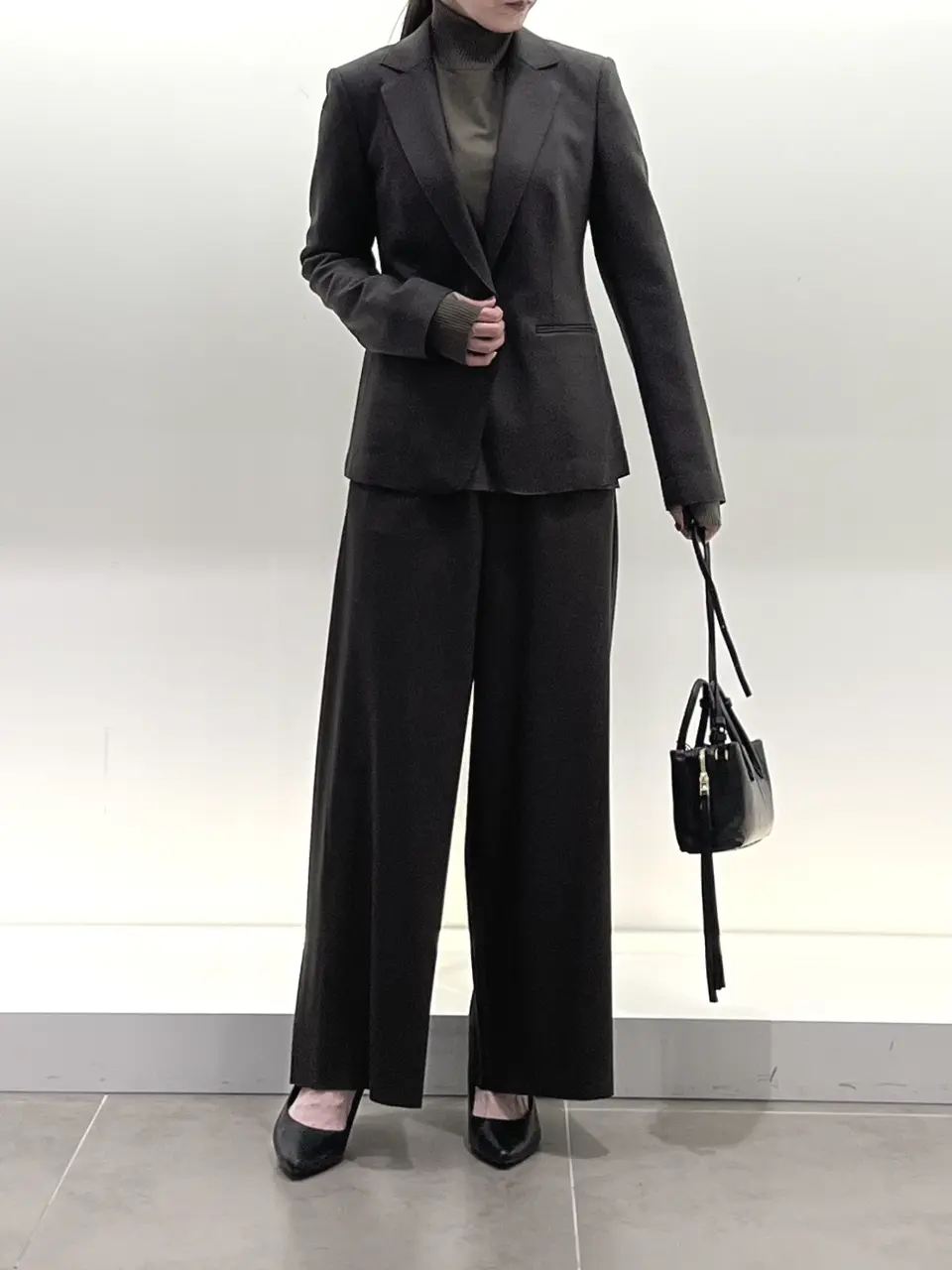 BEIGE， スタッフ コーディネート画像