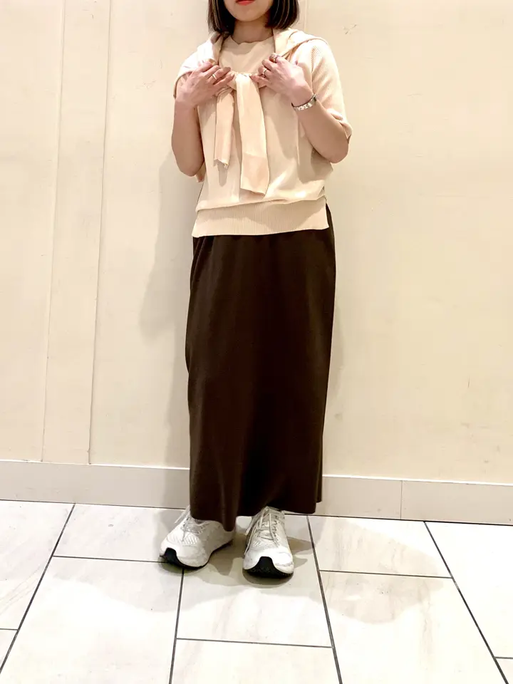 BEIGE， STAFF コーディネート画像