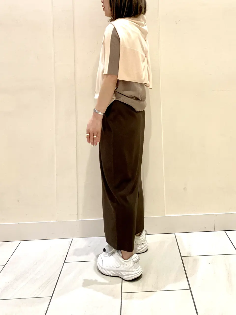 BEIGE， STAFF コーディネート画像