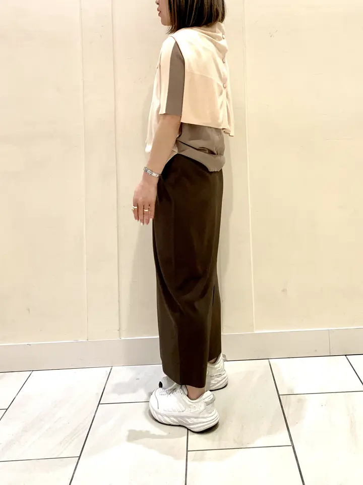 BEIGE， STAFF コーディネート画像