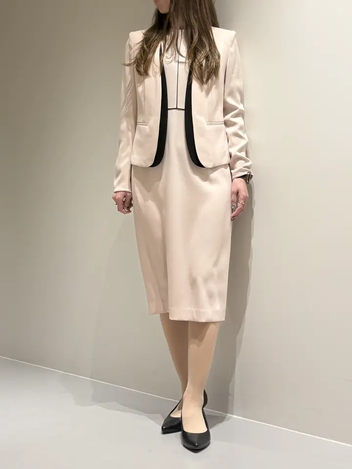 BEIGE， Adachi コーディネート画像