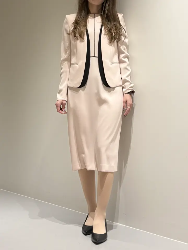 BEIGE， Adachi コーディネート画像