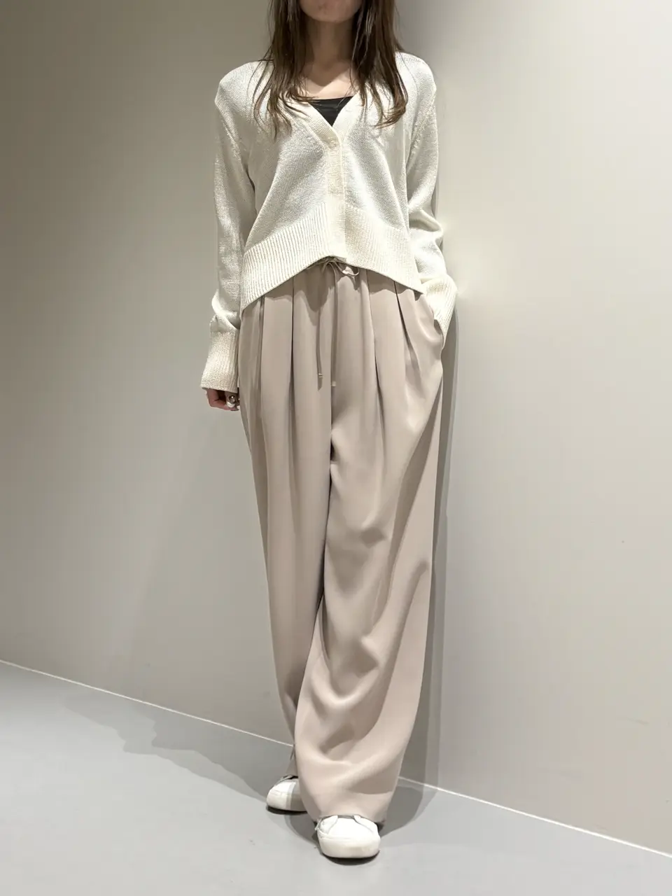 BEIGE， Adachi コーディネート画像