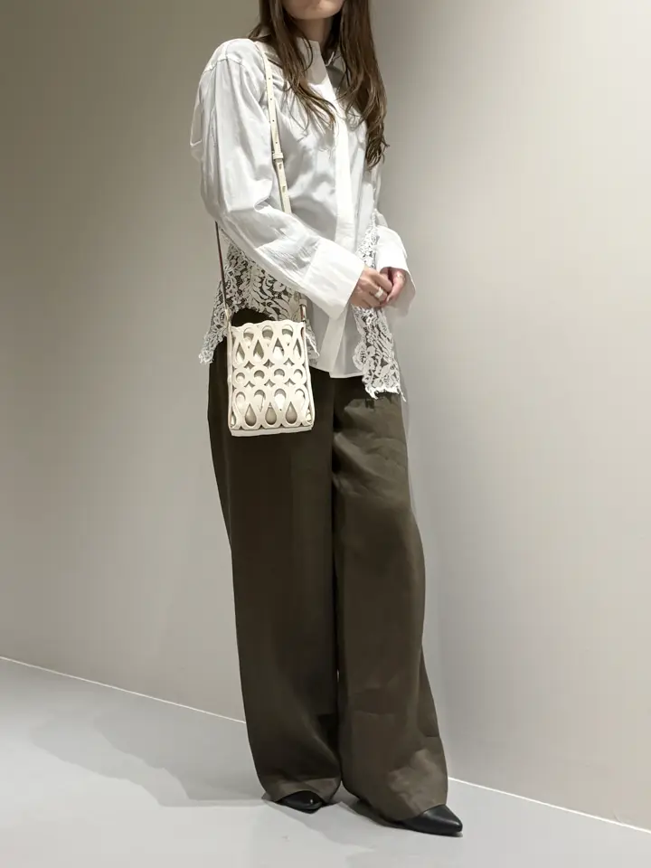 BEIGE， Adachi コーディネート画像