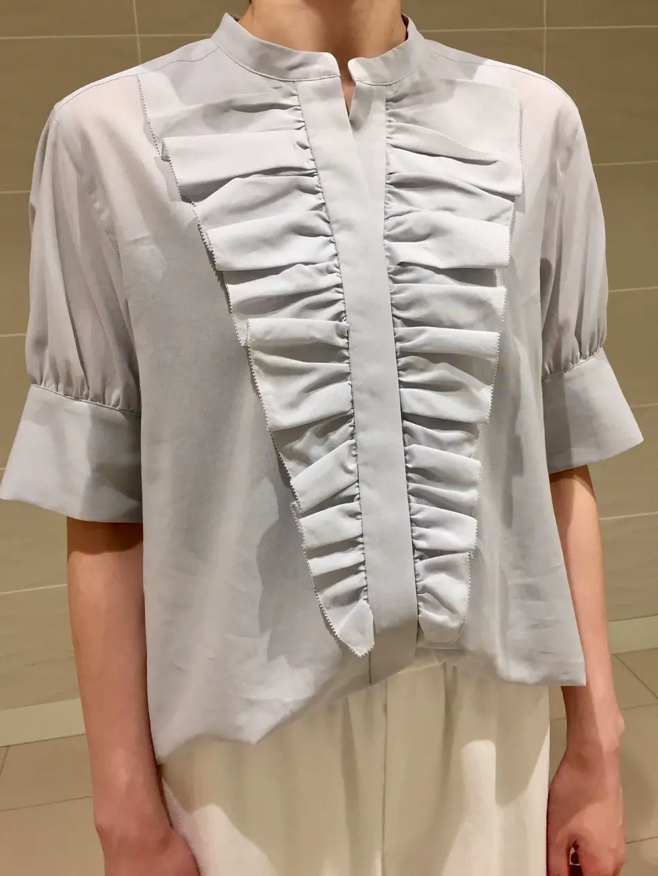 BEIGE， スタッフ コーディネート画像