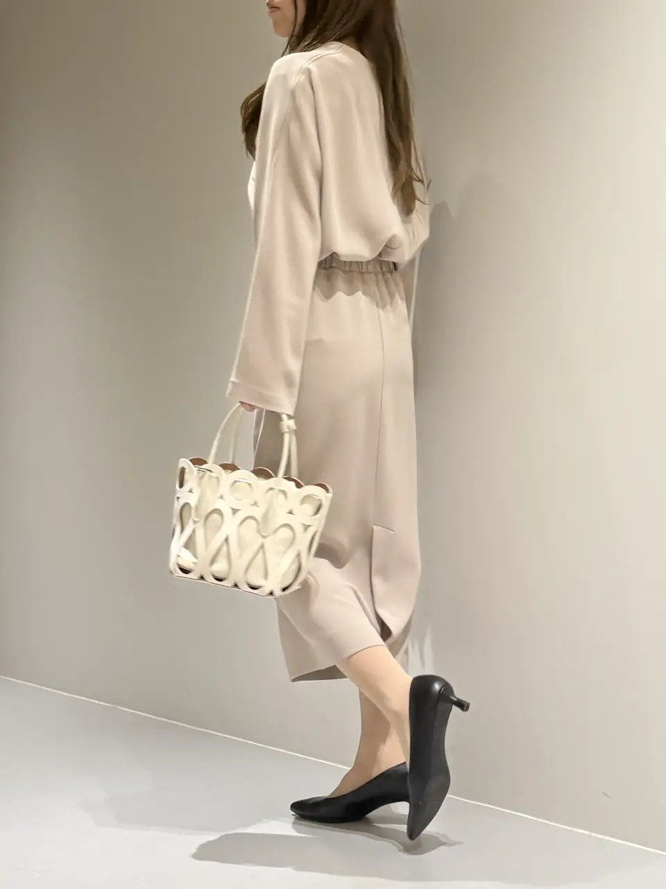 BEIGE， Adachi コーディネート画像
