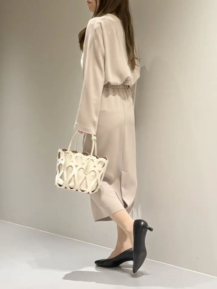 BEIGE， Adachi コーディネート画像