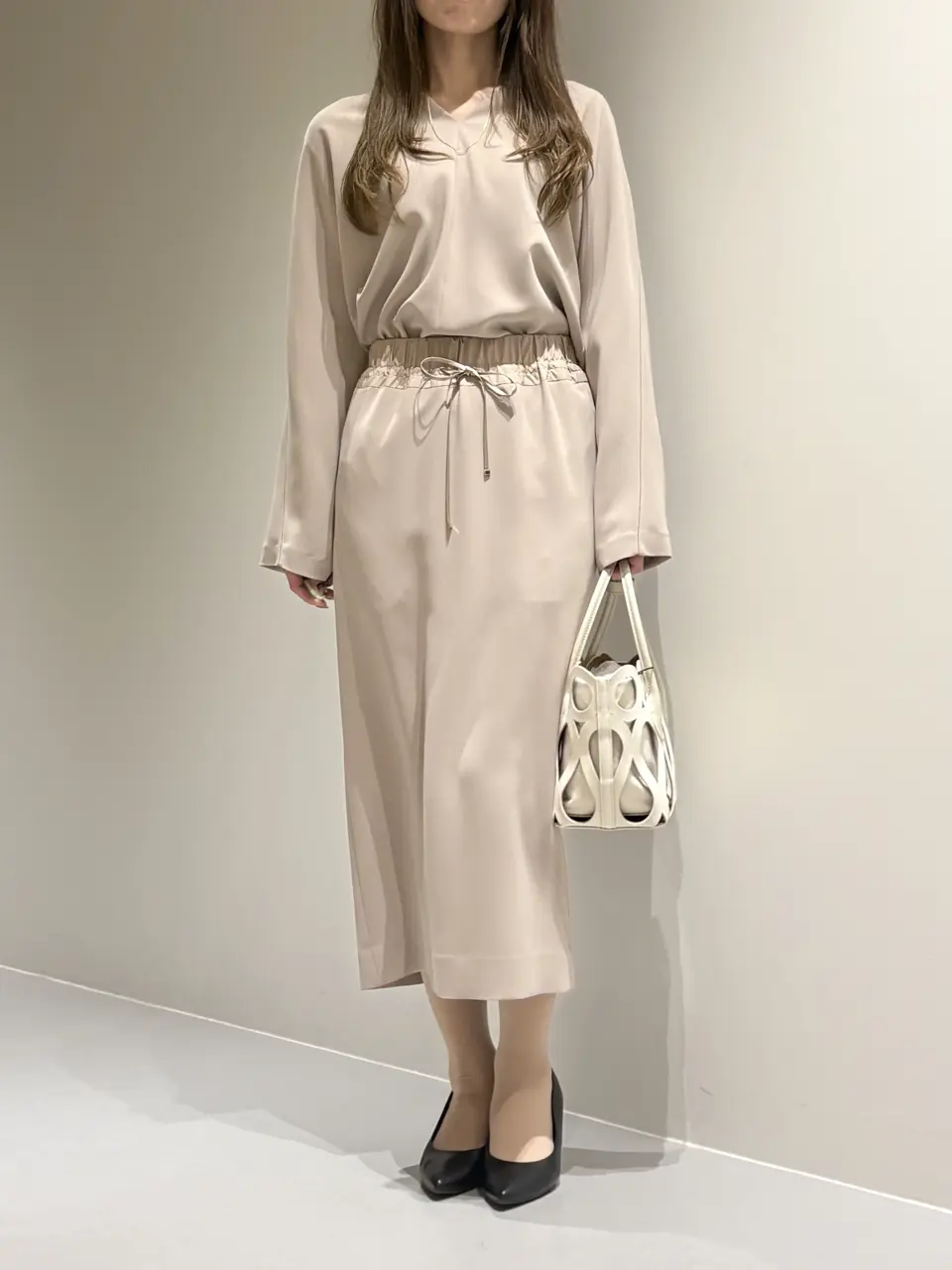 BEIGE， Adachi コーディネート画像