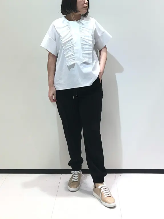 BEIGE， 藤木 コーディネート画像